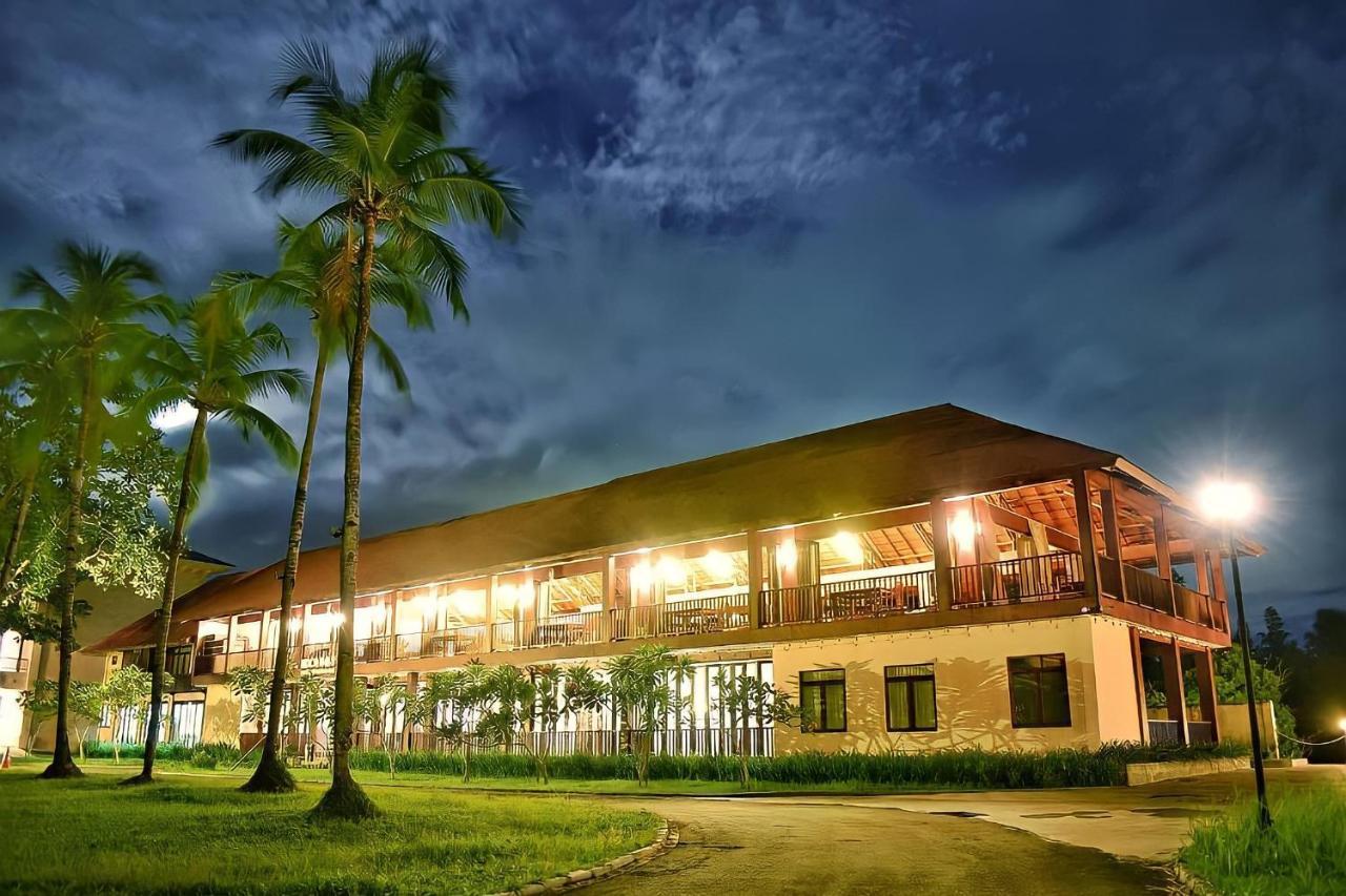 מנאדו Ndc Resort & Spa מראה חיצוני תמונה