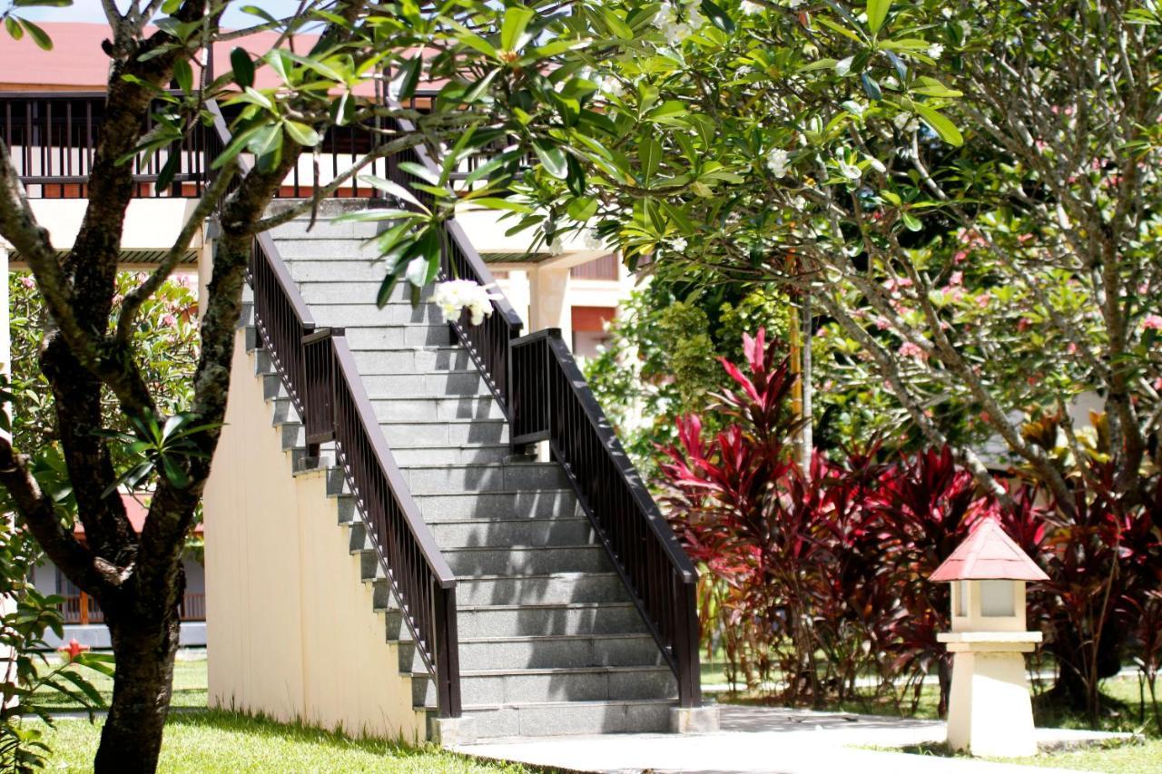 מנאדו Ndc Resort & Spa מראה חיצוני תמונה